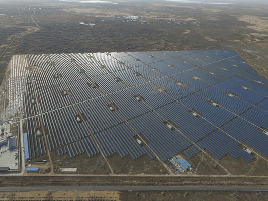 50MWp على مجموعات الألواح الشمسية على الشبكة CCC نظام توليد الطاقة الكهروضوئية